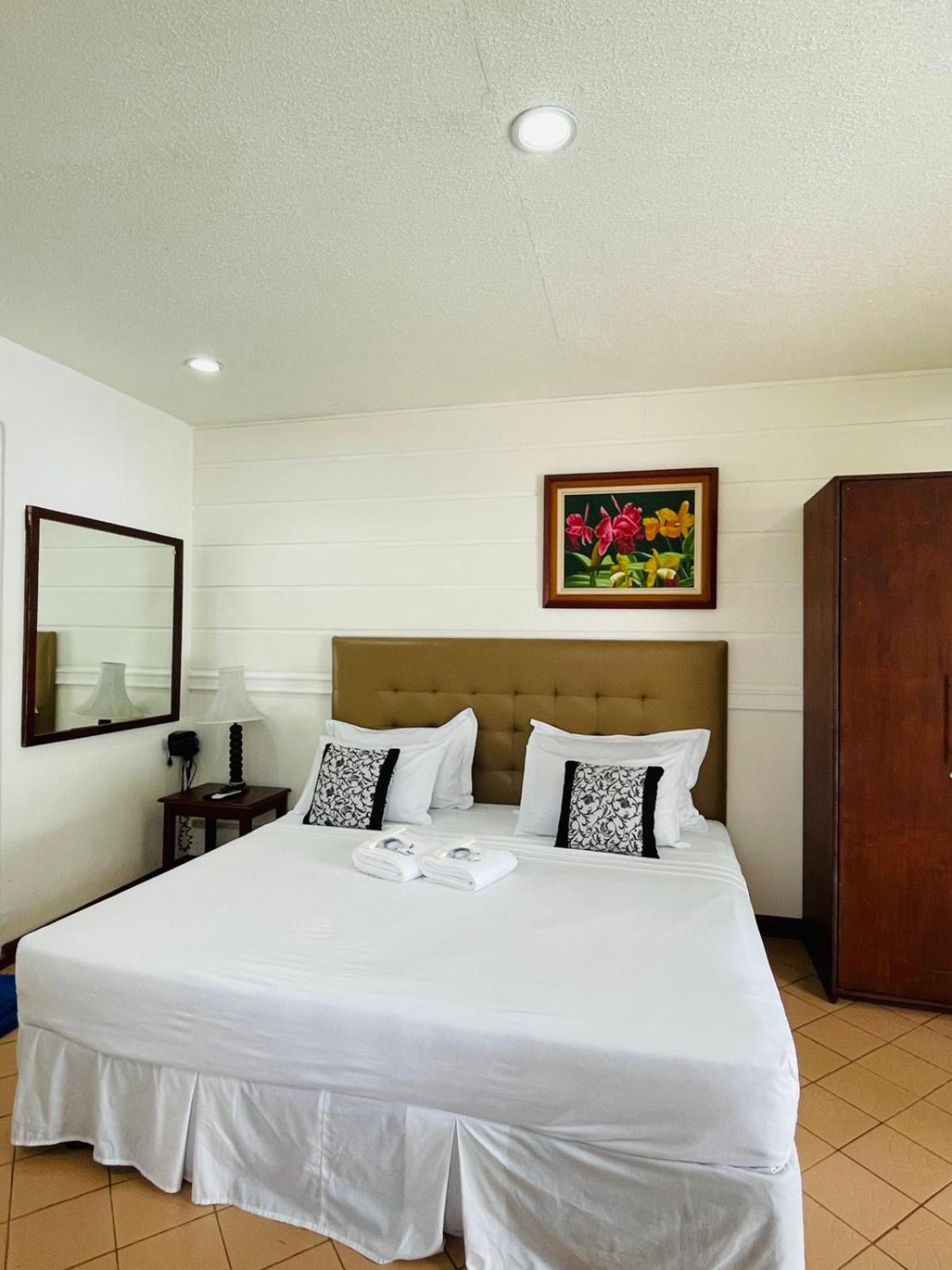 Loreland Farm Resort Antipolo Buitenkant foto